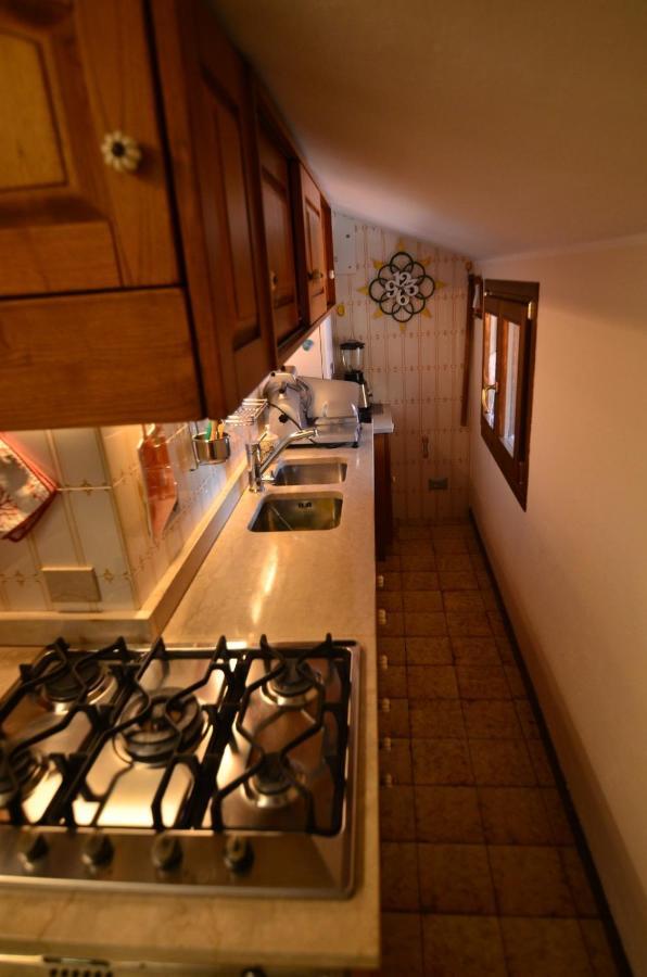 Appartement Casa Gabri à Toscolano Maderno Extérieur photo