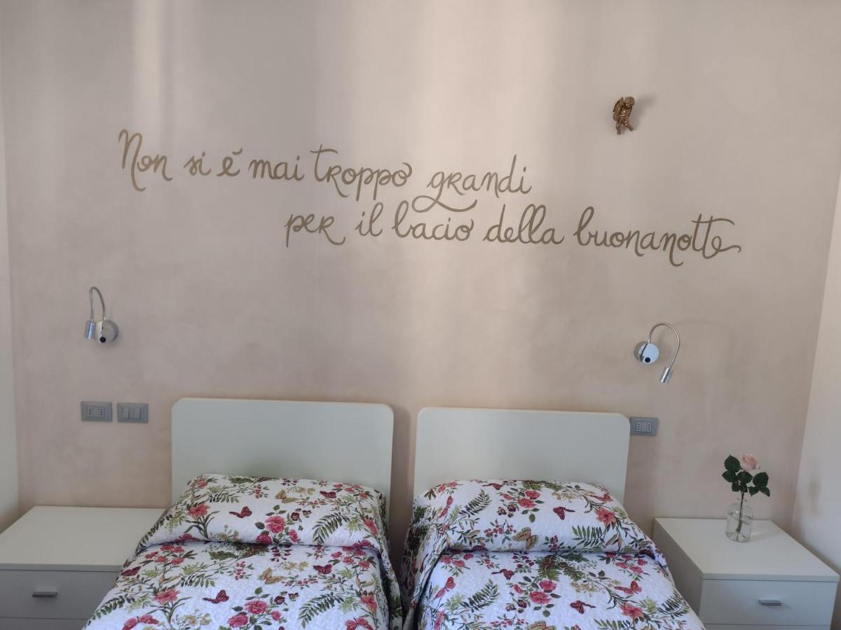 Appartement Casa Gabri à Toscolano Maderno Extérieur photo