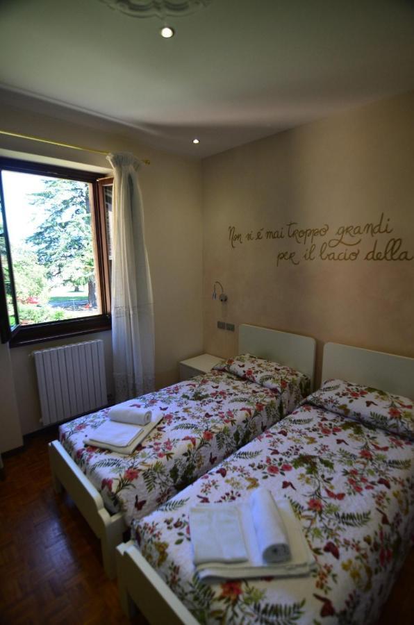 Appartement Casa Gabri à Toscolano Maderno Extérieur photo